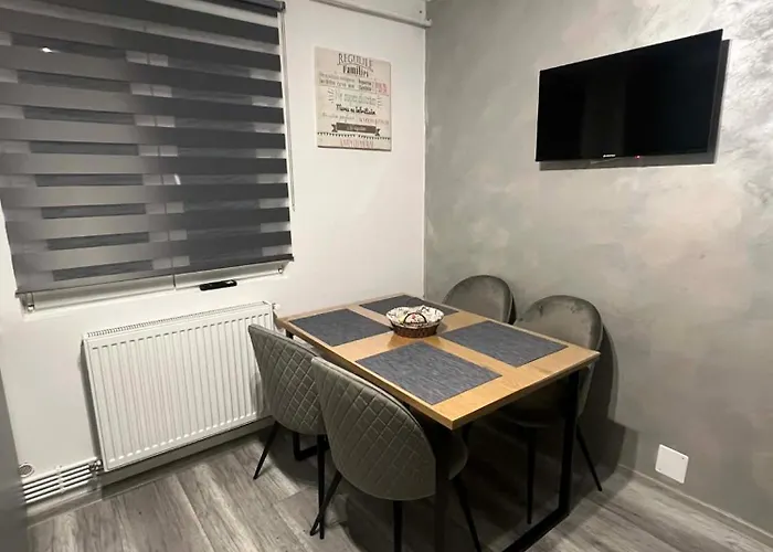 Lägenhet Edem Apartmet